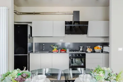 Pinoli Modern Apartment with Elevator and Balcony – Fotos 16